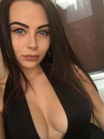 Полина